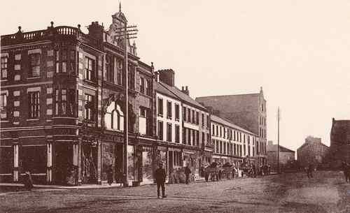 High Street looking towards Bridge and Castle Street