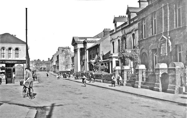 Billy Austin Photo Collection - Page 11 - photo 5